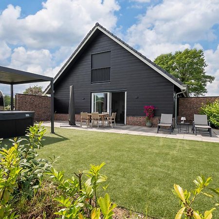 Erve Mulder Vakantiehuis Met Eigen Jacuzzi En Eigen Sauna Weerselo Buitenkant foto
