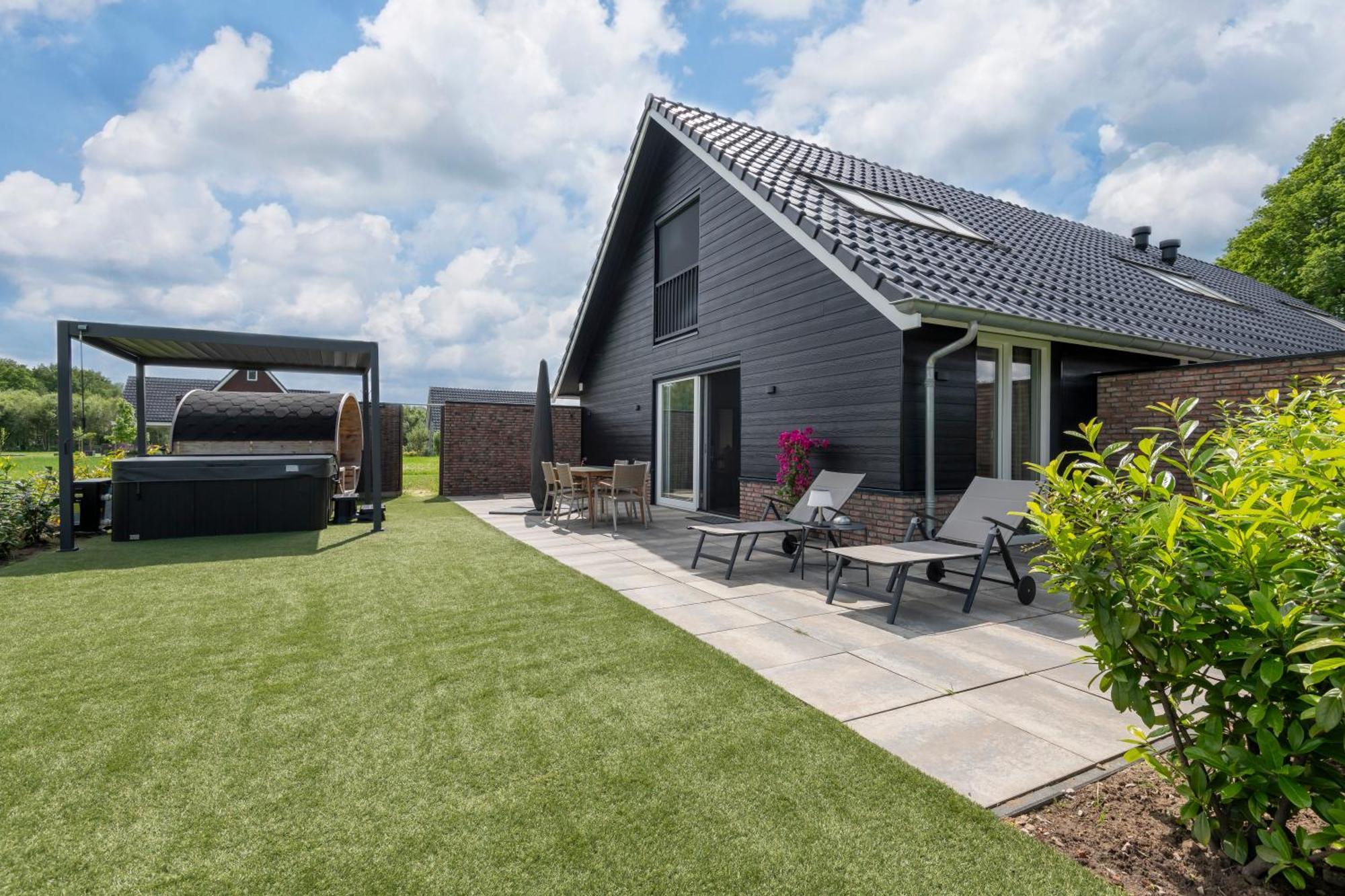 Erve Mulder Vakantiehuis Met Eigen Jacuzzi En Eigen Sauna Weerselo Buitenkant foto